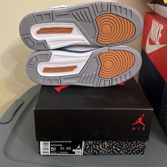 Jordan 3 Wizards - Picture 6 of 11